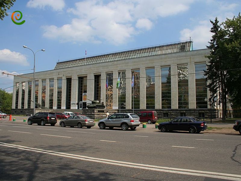 درباره موزه مرکزی نیروهای مسلح روسیه در دکوول بخوانید.